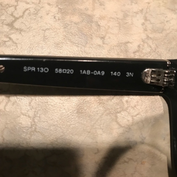 Prada foldable sunglasses - Picture 4 of 4